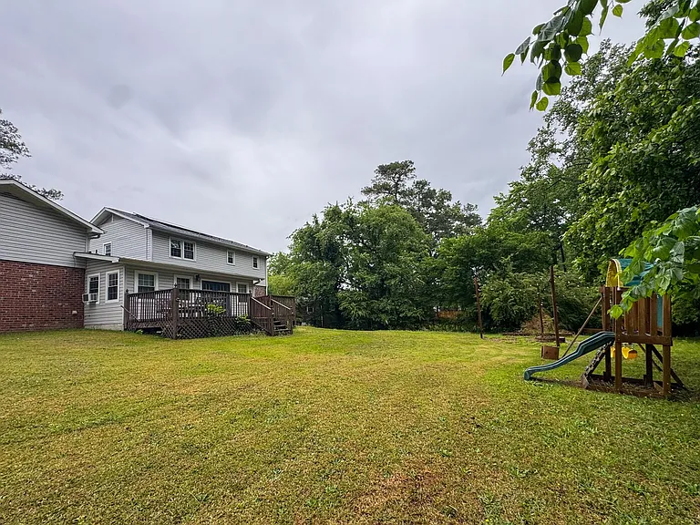 726 Dandridge Dr — Photo 23