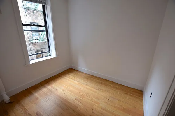 Rented by Your Vanity Realty | media 21