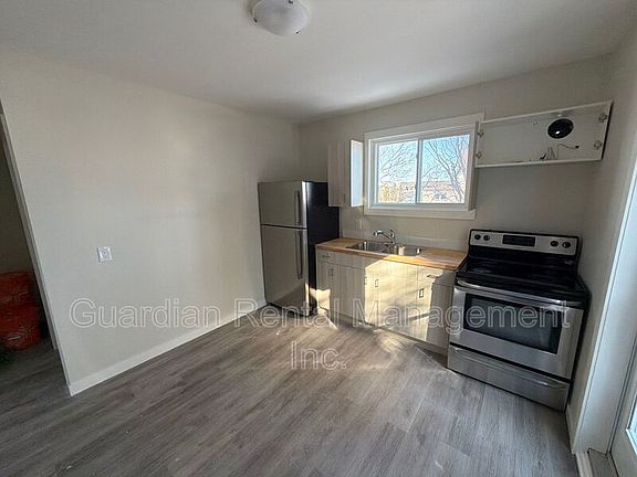 2nd image of 1 Nugent St Unit A