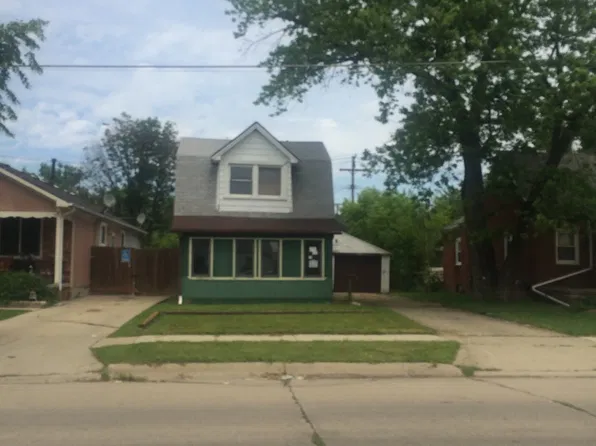13985 Toepfer Rd, Warren, MI 48089