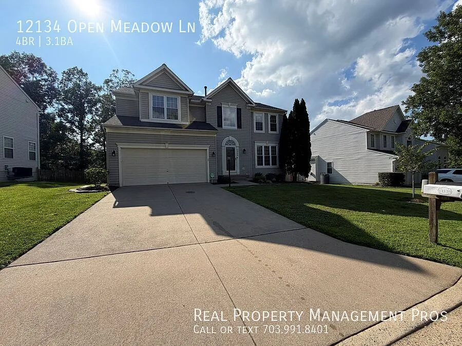 **New Paint**Qualify for a zero deposit? New Paint — Photo 1