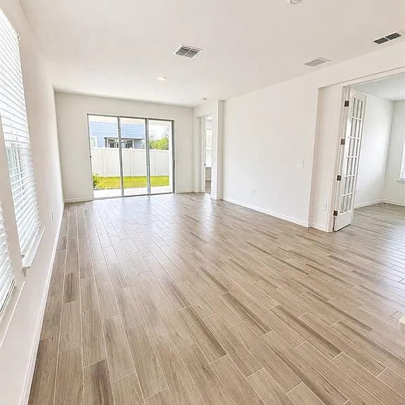 994 Teal Creek Dr — Photo 25