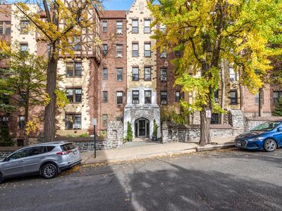61 West Grand Street #2G, Mount Vernon, NY, 10552
