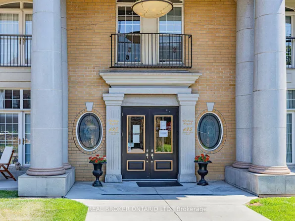 135 James St S #1011, Hamilton, ON L8P 2Z6