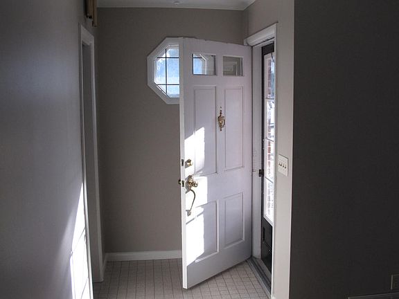 3rd image of 3244 Van Dorn St