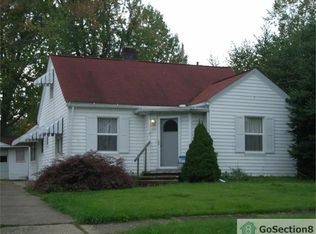 511 W 32nd St, Lorain, OH