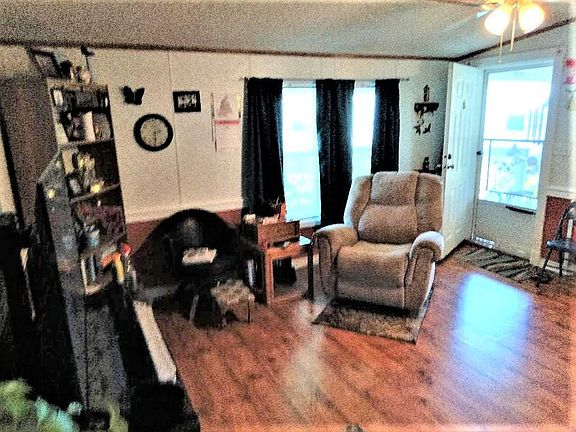 3rd image of 1145 Heron Ln