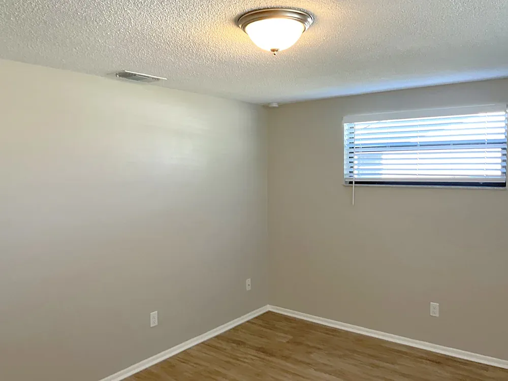 2 bed, $1,860 — Photo 2