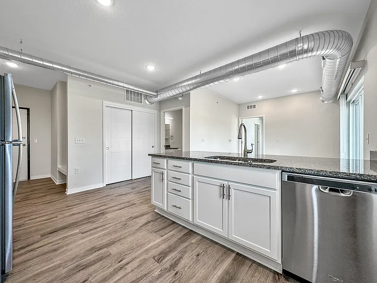 751 NE 60th St #104 — Photo 7
