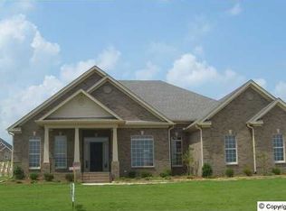 4515 Highland Park SE, Owens Cross Roads, AL 35763