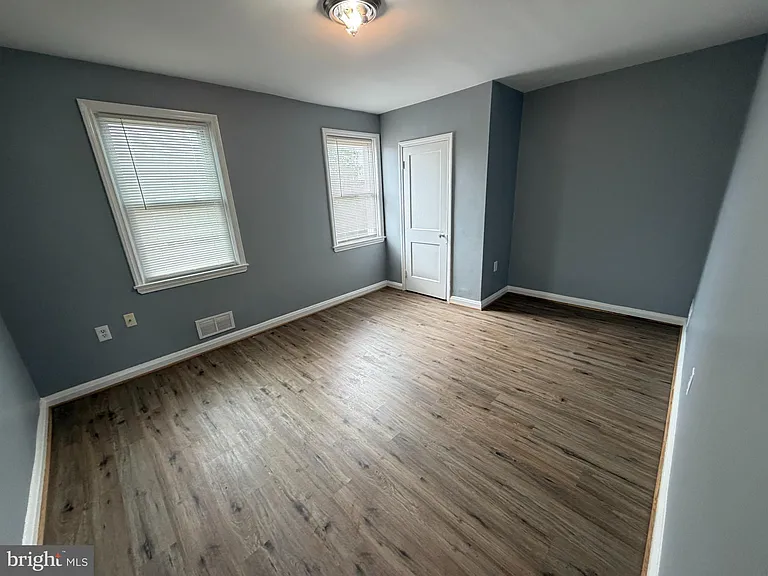 7136 Eastbrook Ave — Photo 3