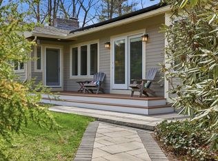 27 Tuttle Dr, Acton, MA 01720