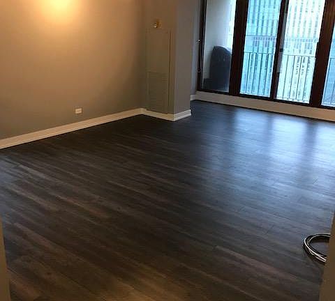 3rd image of 200 N Dearborn St Unit 1802