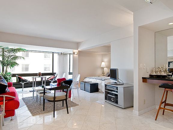 4th image of 1177 California St APT 1002