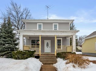 327 W Commercial St, Appleton, WI 54911