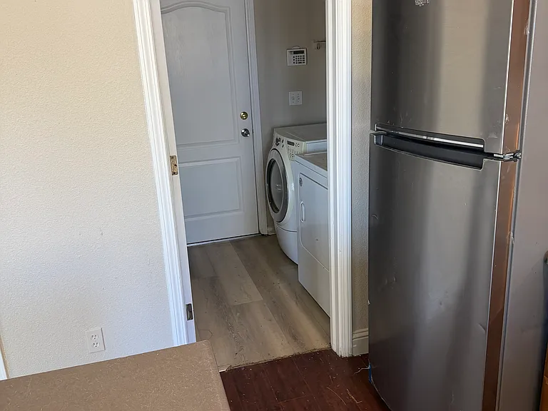 1316 Marapole Ct — Photo 8