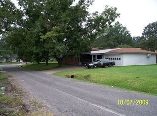 600 W State St, Terrell, TX 75160