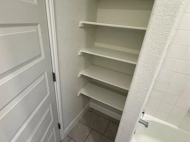 17901 Civorno Dr — Photo 28