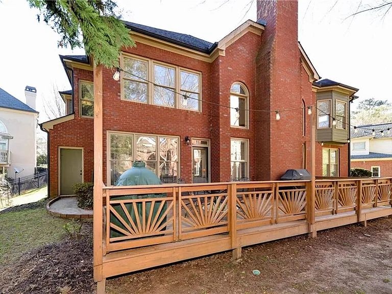 265 Windsor Gate Cv — Photo 51