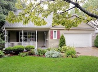 1527 Highgate Rd, Kalamazoo, MI 49006