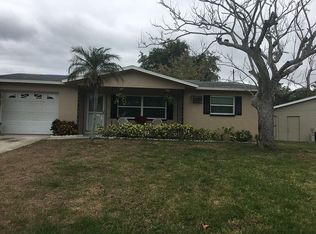 2189 Pocahontas Dr, Largo, FL 33774