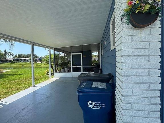 3rd image of 8004 Lake View Dr N