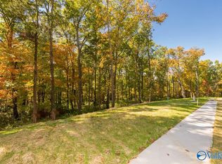 4200 Piedmont Dr SE, Huntsville, AL 35802