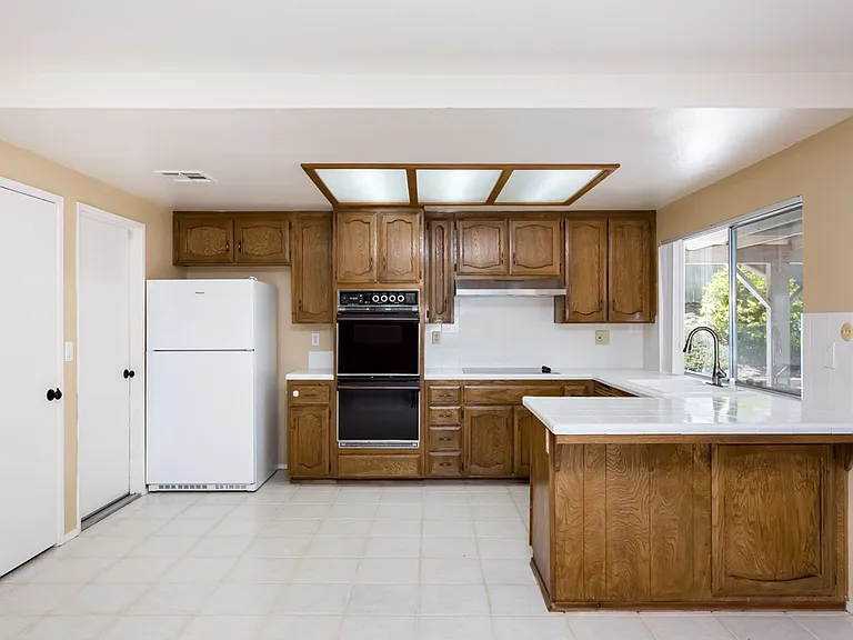 2441 Boyington Pl — Photo 13