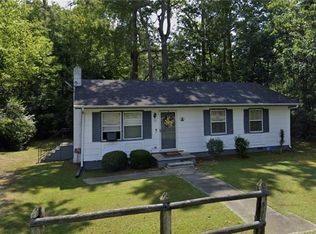 312 Sullivan St, Blackstone, VA 23824