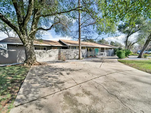 935 Hallmark Dr, Redding, CA 96001