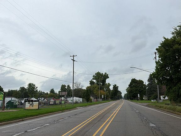 5th image of 6149 Richfield Rd