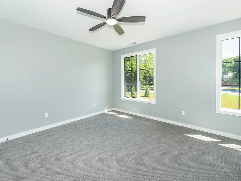 5399 Plymouth Rd — Photo 23