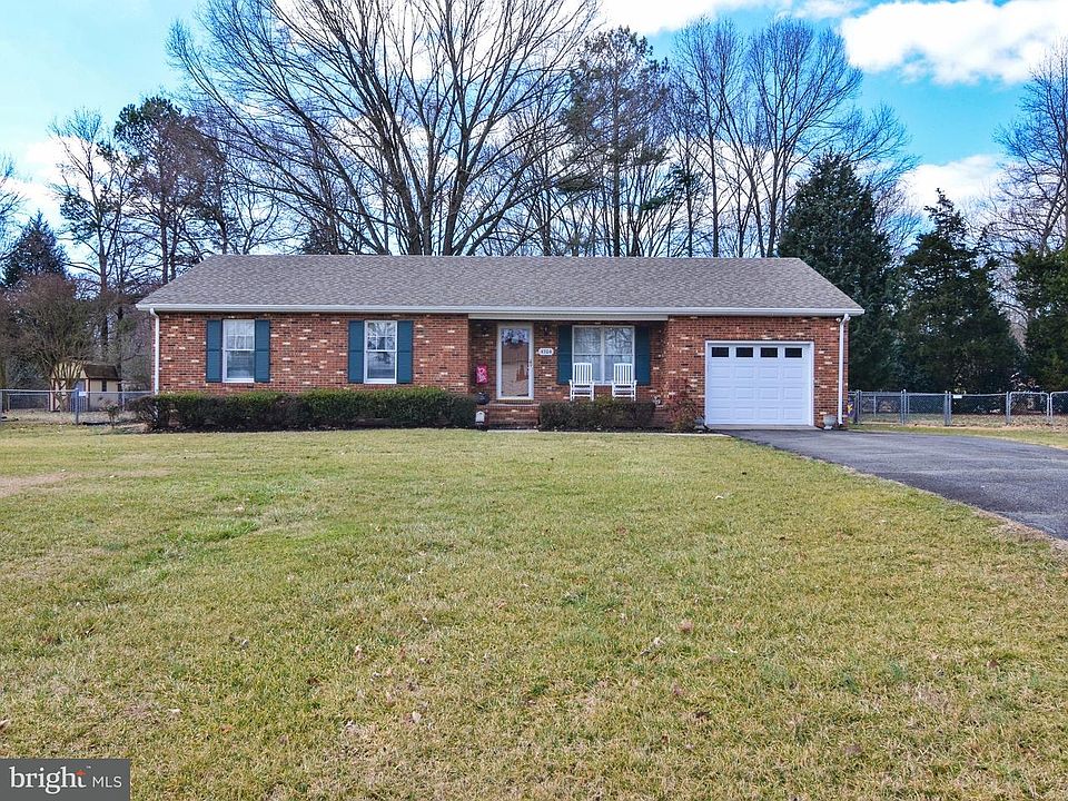 1st image of 4304 Danube Dr