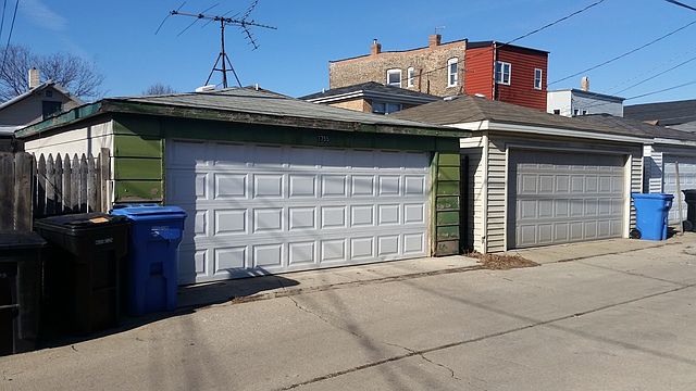 2nd image of 3755 S Wallace St