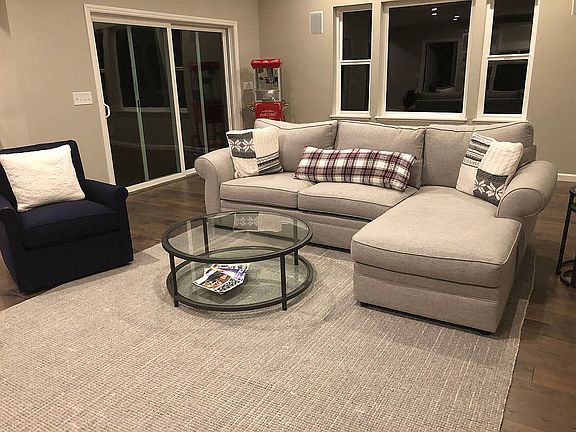5th image of 316 Isbel Dr