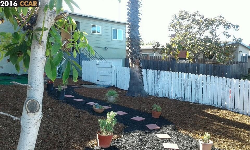 2nd image of 1107 Mitchell Way