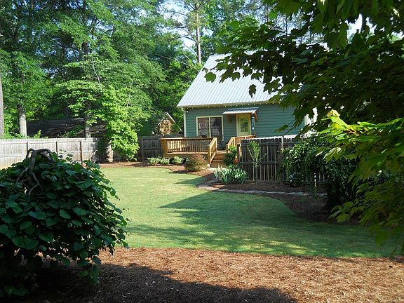 Rear Garden 325 Rocky Dr.