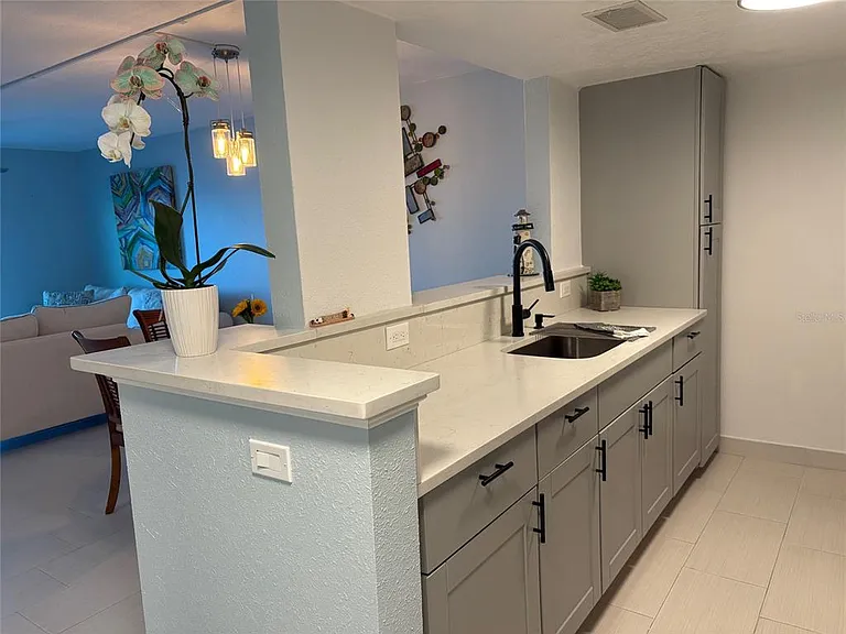 464 N Paula Dr #116 — Photo 10