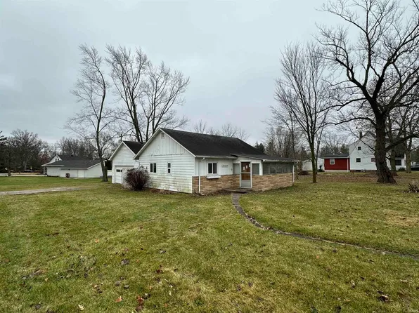 6019 S Bend Dr, Fort Wayne, IN 46804