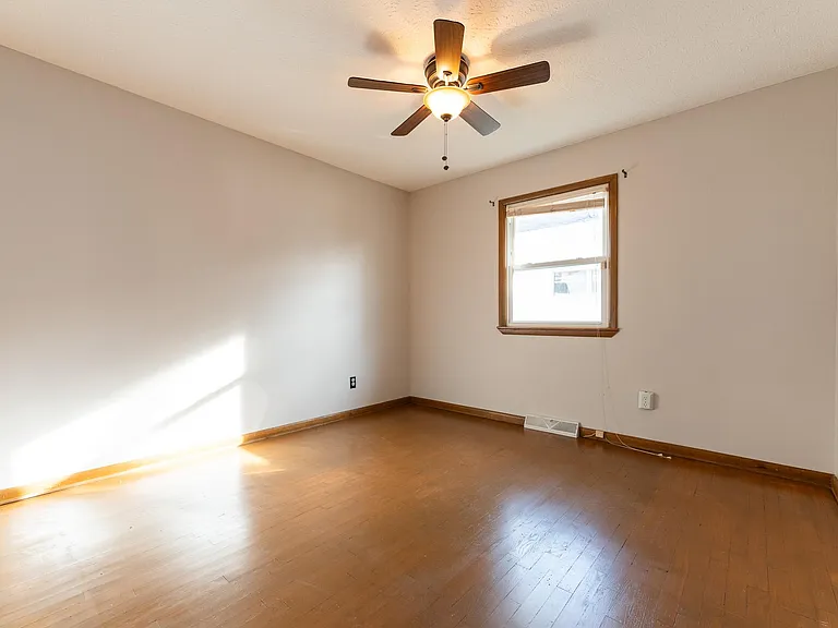 3645 S Ferguson Ave — Photo 17