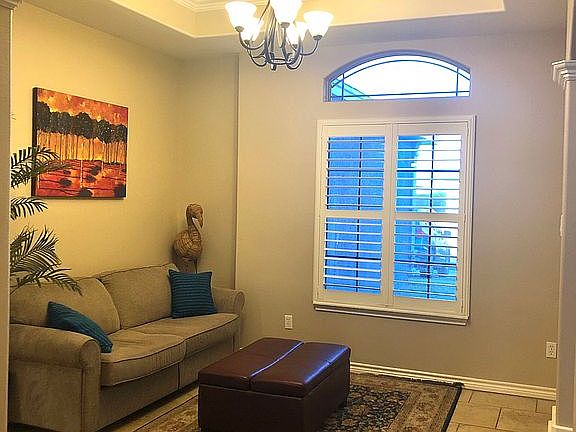 Formal Dining or Flex Space