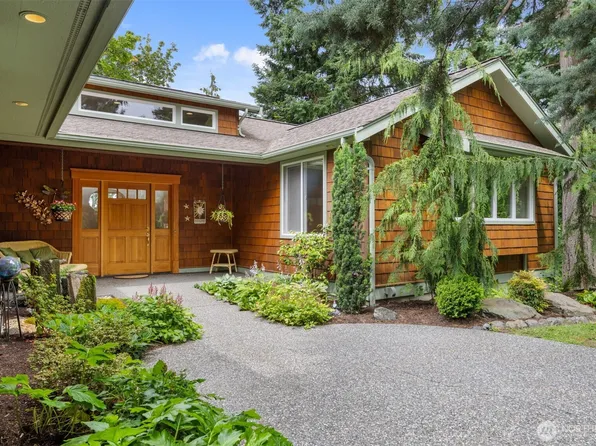 4203 Harrison Street, Bellingham, WA 98229