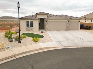 512 Todd Pl, Washington, UT 84780