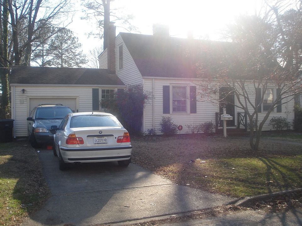 Nice home on Double Lot!