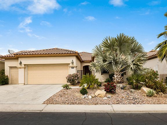 3rd image of 80610 Camino Santa Juliana