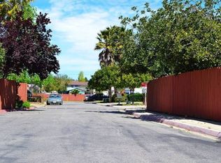 768 War Paint Dr, Ramona, CA 92065