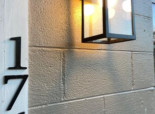 176 Johnson Rd #B, Oak Ridge, TN 37830