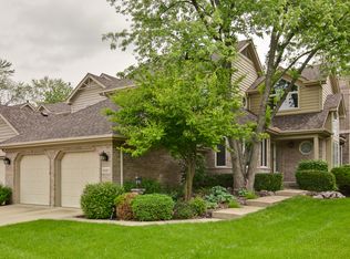 5501 Aspen Ave, Downers Grove, IL 60515