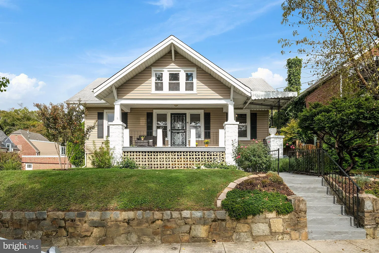41 Milmarson Pl NW photo 1
