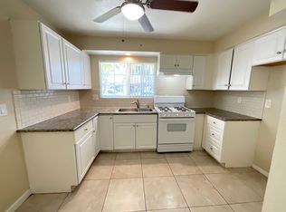 208-10 E Saint Andrew Pl #210, Santa Ana, CA 92707